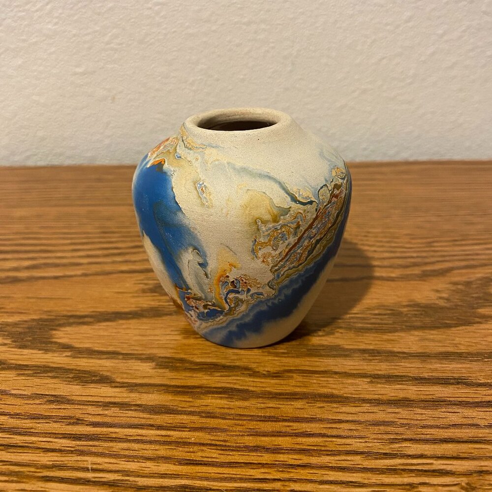 Nemadji Pottery Mini Vase - Picture 2 of 11